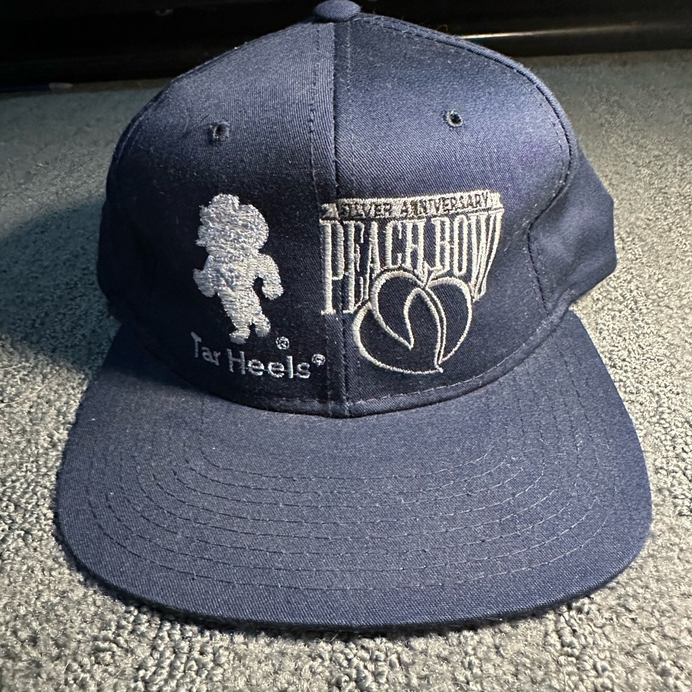 VINTAGE PEACH BOWL HAT